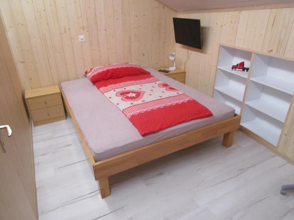 Postman8 - Bed And Breakfast Stalden Luaran gambar