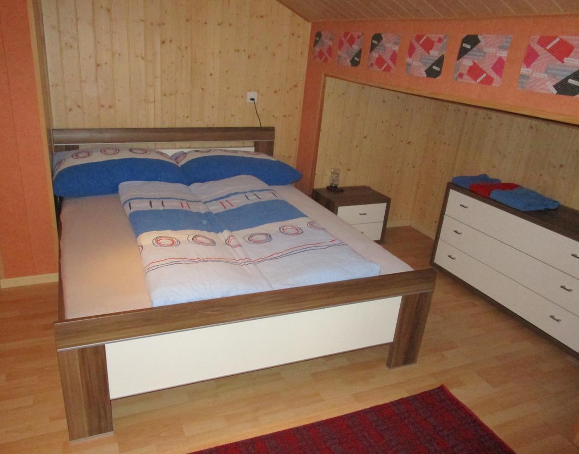 Postman8 - Bed And Breakfast Stalden Luaran gambar