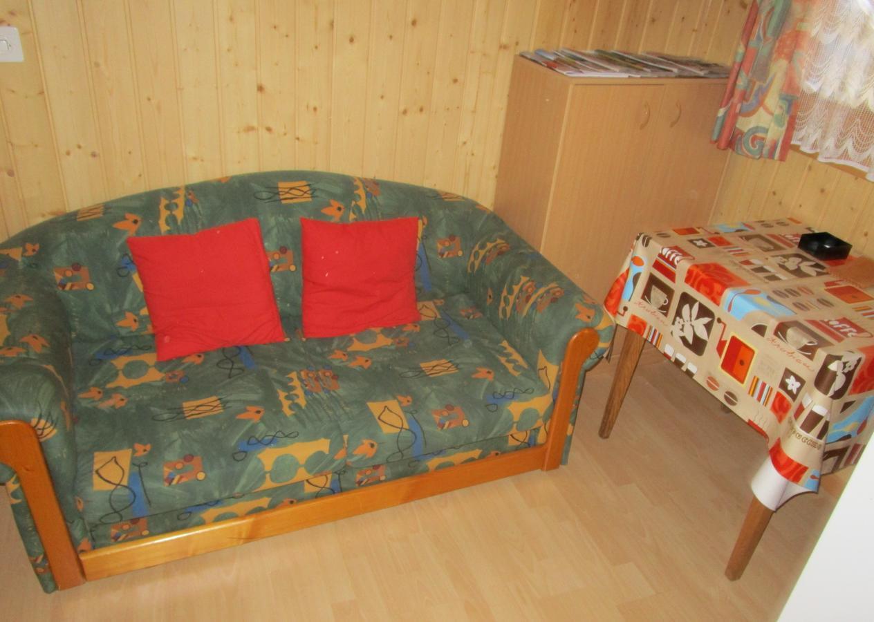 Postman8 - Bed And Breakfast Stalden Luaran gambar
